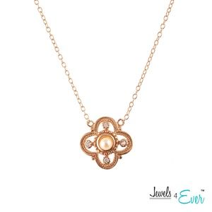 Genuine Freshwater Pearl Chain and Pendant Set